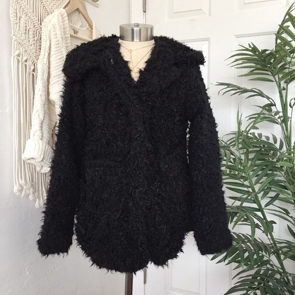❗️Last one ❗️NWT Faux Fur Black Jacket - Picture 2 of 5